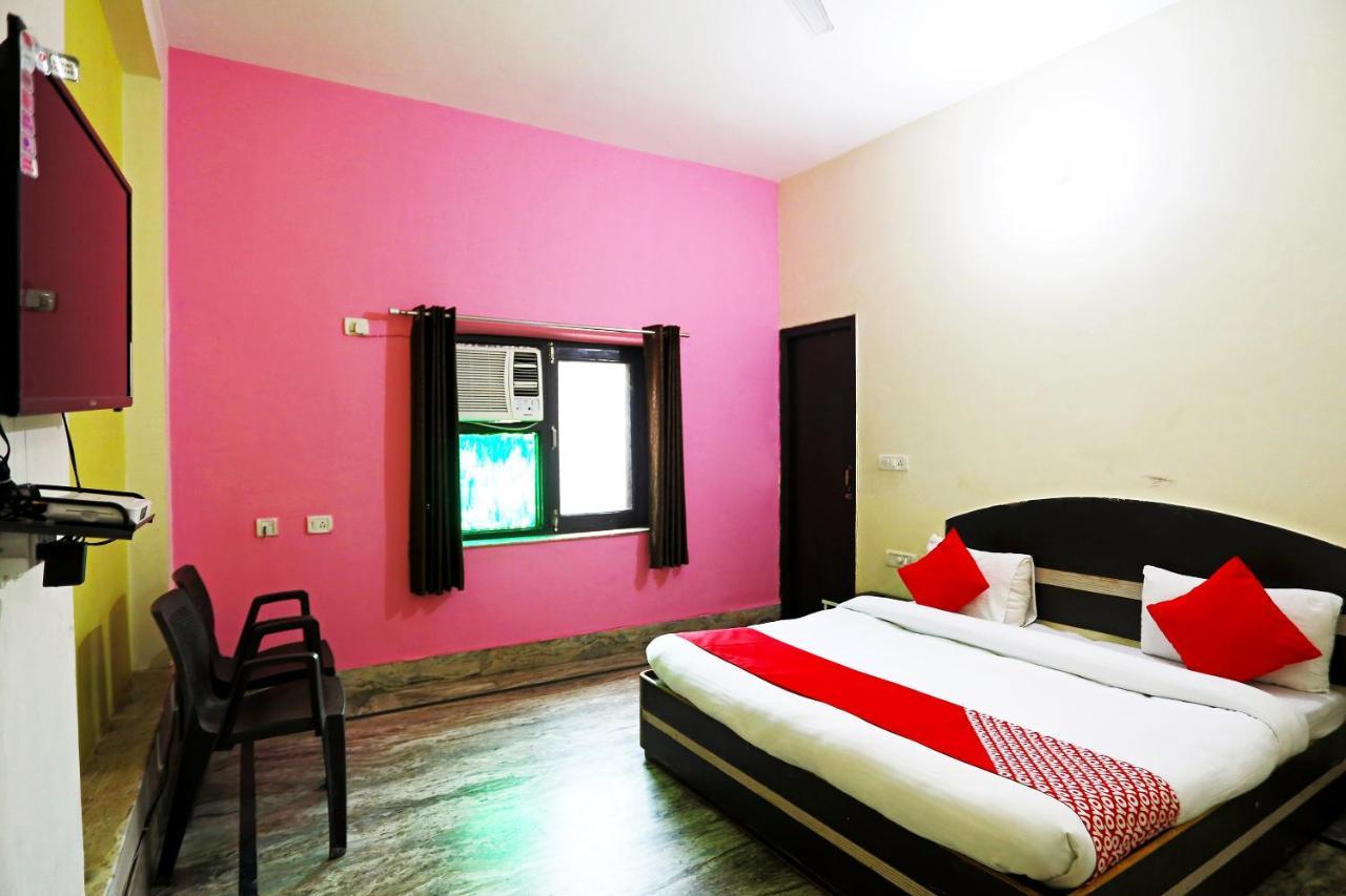 Hotel Oyo 30240 Shri Radha Palace Mathura Zewnętrze zdjęcie